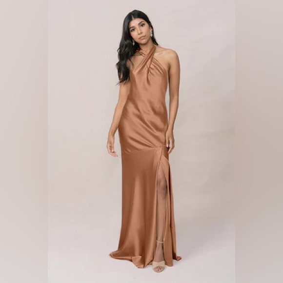 Revelry Dresses & Skirts - Revelry dress - TOFFEE